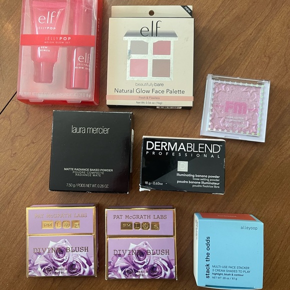 HUGE makeup lot - all new with box/packaging. Never opened MAKEUP - Picture 7 of 9